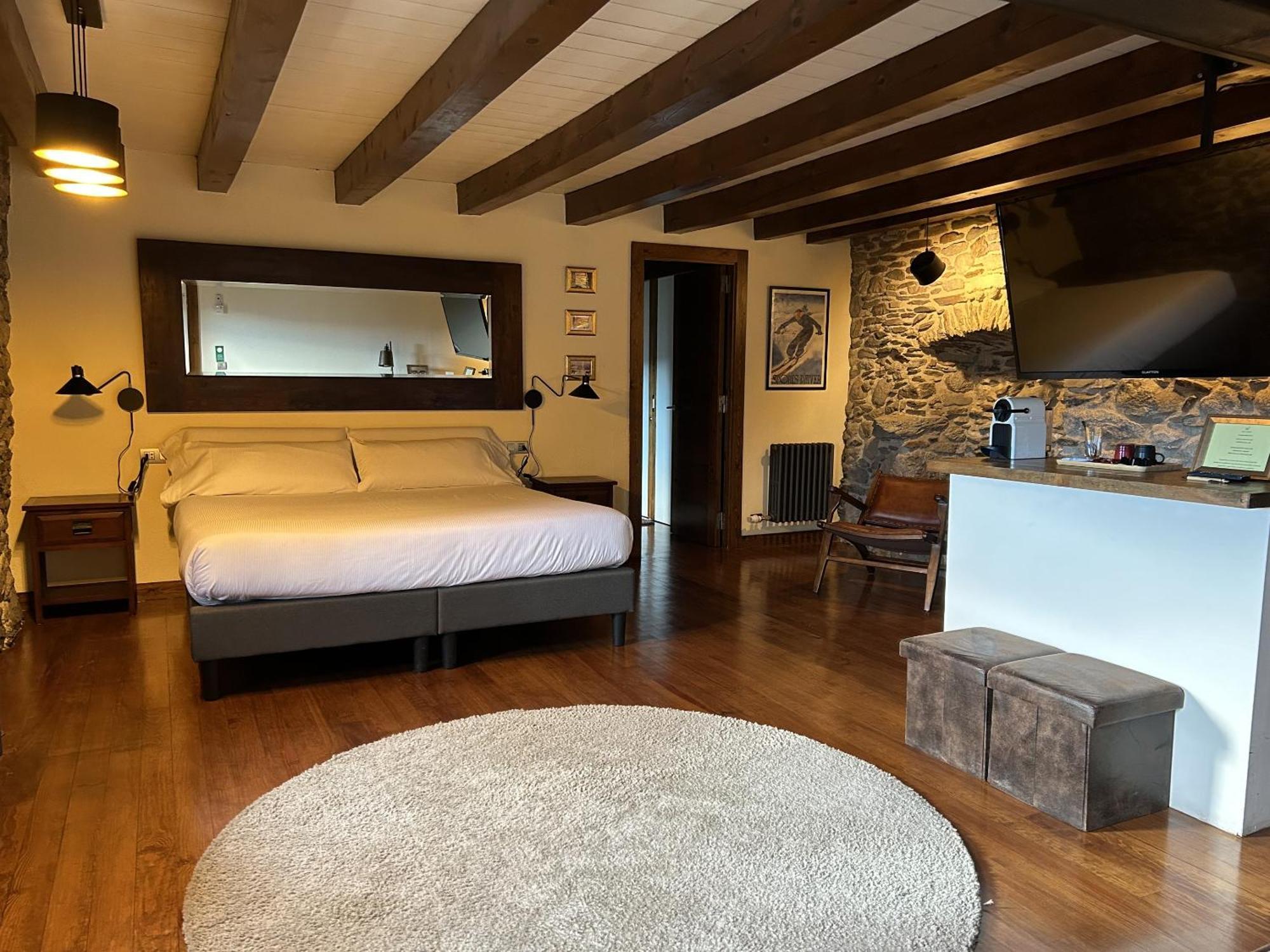 Bed and Breakfast Mas Farner - Adults Only Льївія Номер фото